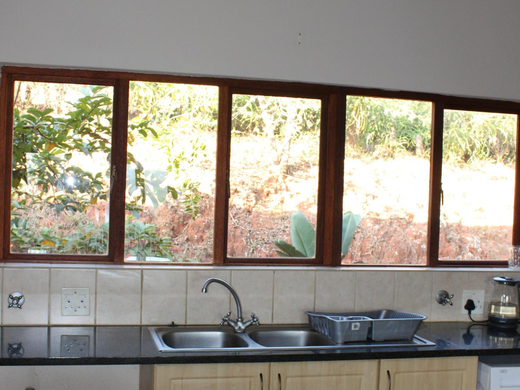 Patogeng Self Catering - Da Gama Dam View Villa White River Oda fotoğraf